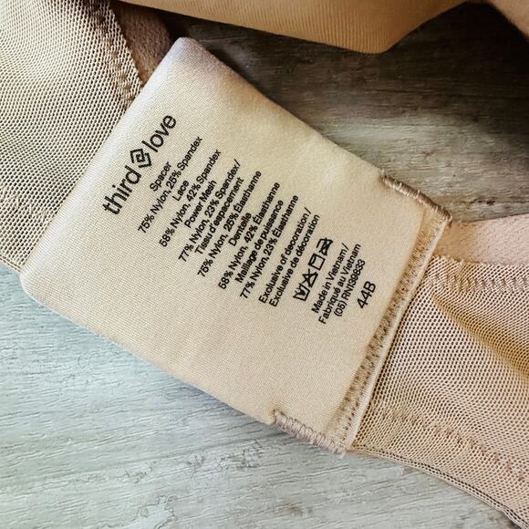 ThirdLove 24/7 Classic Unlined Wireless Minimizer Bra in Taupe Size 44B - Picture 3 of 4